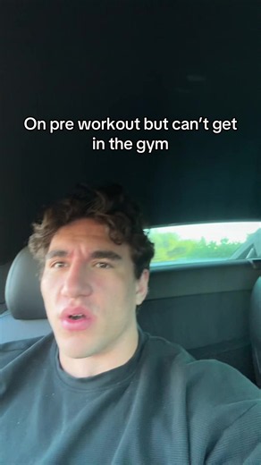 #letsgoletsgetjacked @PumpedDucks shirts are discounted, link in bio 1:1 coaching application in bio Consultation call in bio My training app @fitfo.app is live, link in bio!