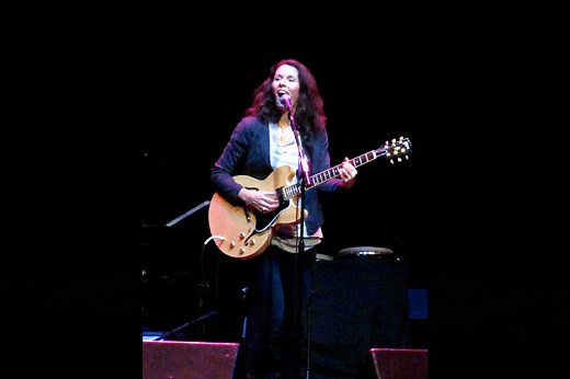 Top 10 Edie Brickell Songs
