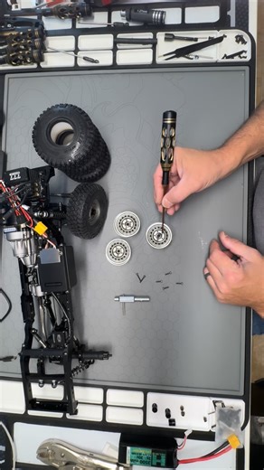 @boom_racing beadlock wheels are some of the easiest to assemble. Episodes 3 of my build of the AWB linked BRX01 is coming soon to teach you how. | At Ease RC