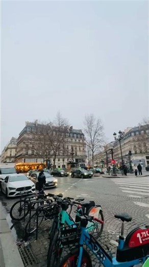 Beautiful French Architecture in Paris 🇫🇷 | Stunning Paris Street Views | #skillmatrixpartners