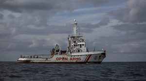 La Justicia italiana libera el barco de la ONG española Proactiva Open Arms