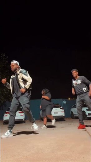“Heat checkin these chickens”🔥 🐓 #trending #demmob #justinbieber #hiphop
