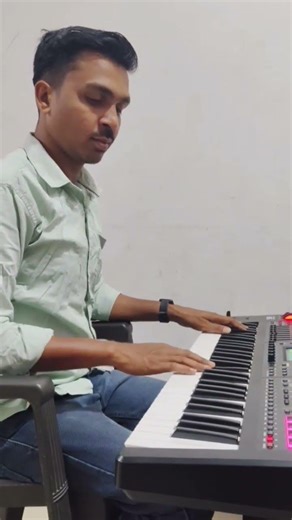Ud Ja Kale on Keyboard 🎹 | Old Romantic Song #udjakale #keyboardcover#instrumental #shorts #music
