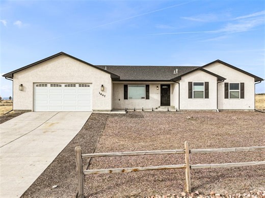 1647 N Calle Rosa Dr, Pueblo West, CO 81007 - MLS 237080 - Coldwell Banker