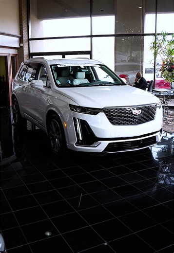 Premium looks, courtesy vehicle savings. The #CadillacXT6 just became your move.