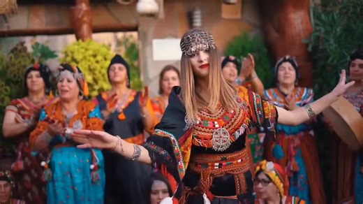 Vidéos de Sigma (@massi.ayit.amir) avec son original - Sigma