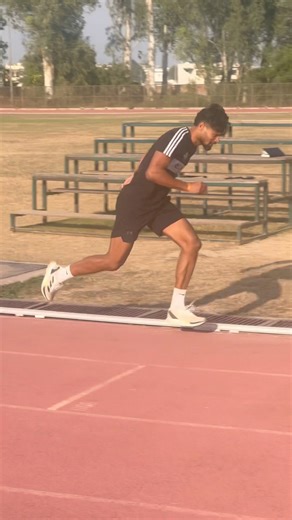 200m Reptation workout #trackandfield #trackwork #youtubeshorts #ytshorts #shorts