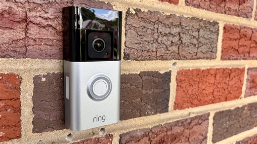 Can my neighbor point their security camera at my yard? What Delaware allows