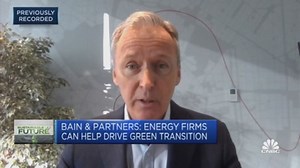 Energy transition needs to come faster from the big players, expert says