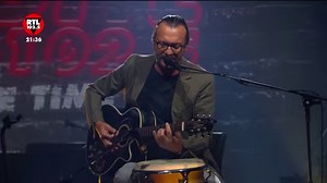 48K views · 1.9K reactions | "È un messaggio per te Sto chiamandoti Sto cercandoti Sono solo e lo sai" ✨❤️ Biagio Antonacci in diretta con SUITE 102.5 PRIME TIME LIVE Una produzione originale RTL 102.5 ️ | RTL 102.5 | Facebook