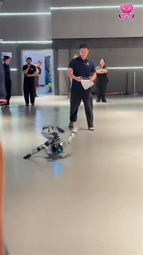385K views · 3K reactions | Failed dance ❤️ Did you know why? #robotics #robot AI News @ [1074043781397130:49210:@topfans] | Reviews | Facebook