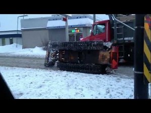 Unbelievable Snowplow Crash! Snowplow truck fail!