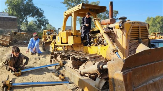 Repairing CAT Hydraulic Cylinder Caterpillar Hydraulic Cylinder Repair and rebuild | Labor Work | Facebook