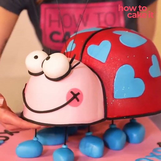 251K views · 2.7K reactions | Super Beautiful LOVE BUG Cake (Amazing) | How To Cake It | Facebook