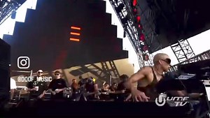 Great to see hard house being played again by big djs to big crowds. This is in the USA | Tidy Trax