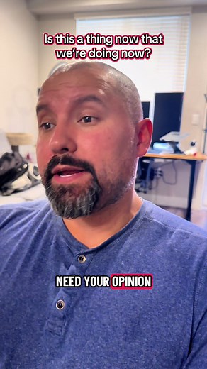 Is this a thing?! ☕️ #coffee #coffeeshop #saltlakecity #utah #latte