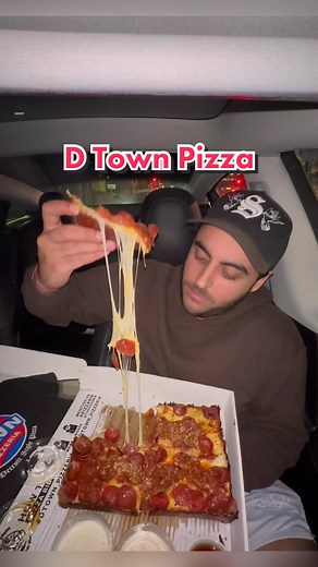 Top 5 LA Pizza Spot Review - D Town Pizza