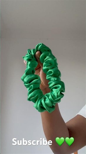 Step by step process of how to make a scrunchie 😳❤️#scrunchies #youtubeshorts #hair #satin #sewing