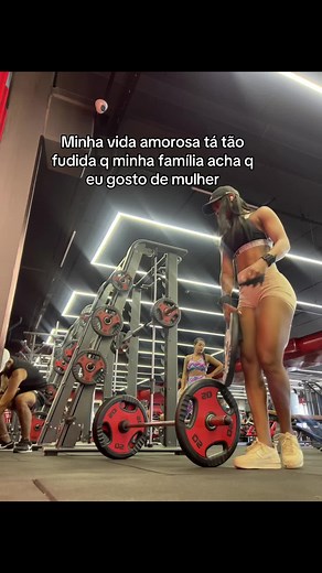 Inspiring Women's Workout Routine with Barbell Exercises