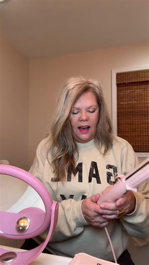 Curling Hair in Under 5 Minutes: Quick Tutorial