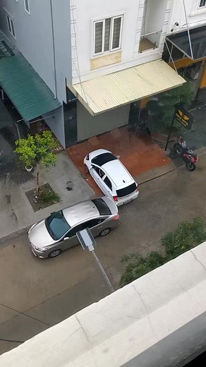 6.6K views · 23 reactions | Tay lái lụa của chị em là đay | Bá Dần Đô Lương | Facebook