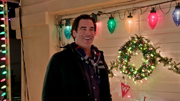 'Great Christmas Light Fight' host says season 13 is \"more intense\