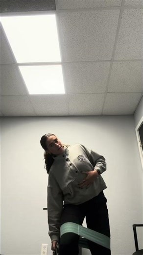 Staggered Stance Lunge Side Bends w/Knee Abduction