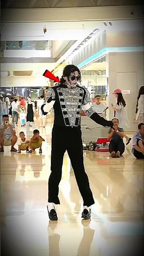 Michael Jackson's Masterpiece Outfit #michael #michaeljackson