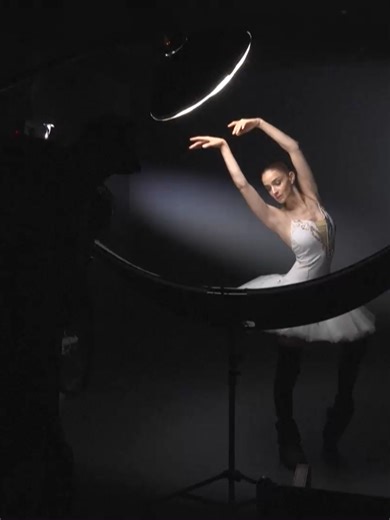 LIFESTYLE & ENTERTAINMENT WEEKLY UPDATES Viral 'Antarctica' dancer set to begin French tour In January, 29-year-old Victoria Dauberville captured global attention posing in a white tutu on the bow of a ship in Antarctica, her graceful silhouette moving against the icy expanse. Millions watched as the striking image highlighted both her poise and the frozen landscape. Now, she prepares her first solo show, Classique, touring Lyon, Paris, Nantes, Clermont-Ferrand, and Annecy from 7 December. The p