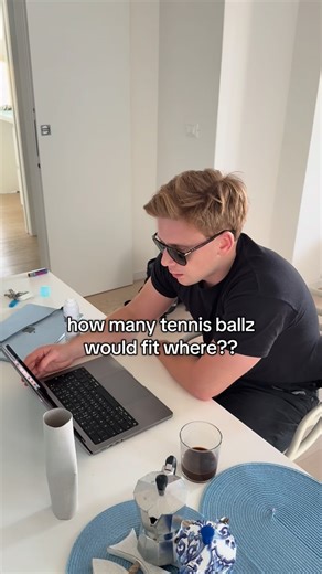 career.franz on Instagram: "tennis ballz in a job interview?! 😭 #jobhunt #unemployment #aitools"