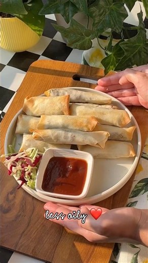 Crispy spring rolls without deep frying 🤌✨ #springroll #airfryer #healthyfood
