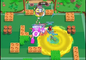 Brawl Stars Animated Battle: Colorful Game Action