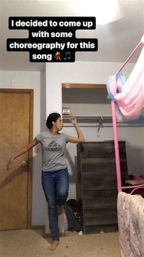 JazzlynB on Instagram: "I decided to come up with some choreography for this song 😁👍"