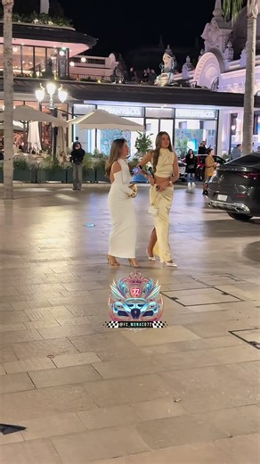 Philipp Plein Chegando ao Hotel de Paris de Lamborghini