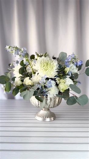 DIY Wedding Flowers on Instagram: "SOMETHING BLUE 💙"