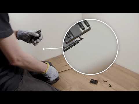 Installation de plinthes avec des connecteurs Quick Step