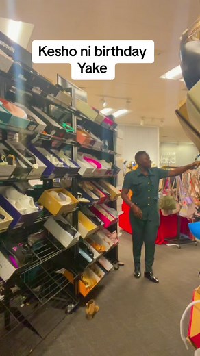 #Happy birthday in advance @Becky Akinyi $ :)💵💎👌🏾 #beckyakinyi #arichndege