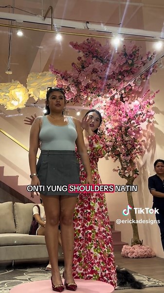 Loved this consultation with Alicia our bride! ❤️❤️❤️ So happy to be working on her dream dress soon! 😍