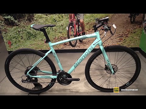 2022 Bianchi C-Sport 3 Hybrid Bike - Walkaround Tour at Bicycles Quilicot Boutique Laval