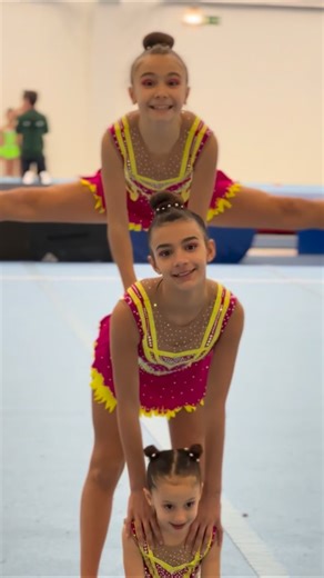 Acrobática Vigor on Instagram: "A nossa classe Competição 1 também já está pronta para a primeira competição da época✨ Com os nossos ginastas mais novos,dos 5 aos 13 anos e muitos deles a fazer a sua 1ª competição de ginástica acrobática💪🏼 Prontos para mostrarem a garra AcroVigor no X Toneca Acro Cup que se realiza já este fim de semana🍀 ACROVIGOR…LET’S GO💚"