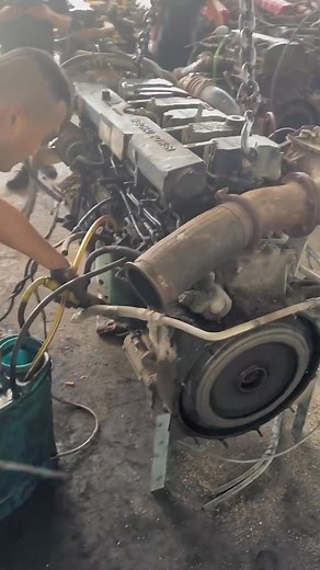 10K views · 34 reactions | Restarting a very old abandoned diesel Engines #usedengine #shorts | Sabastian Hollins | Facebook