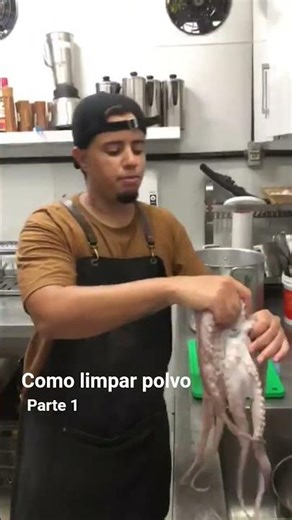 Você sabe limpar um polvo?