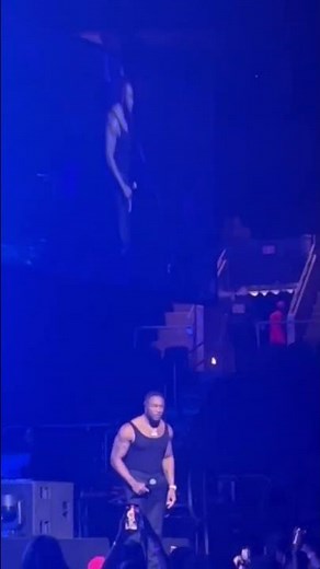 Tank performs Maybe I Deserve at The Legacy Tour stop in St. Louis