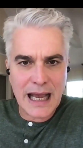 Rick Hearst on Sherry Stringfield—“She was something else.” Buddies on set & always on her terms.