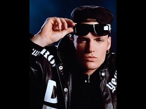 Vanilla Ice VH-1 Behind the Music 1999(good quality)