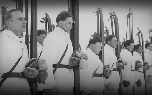 "Maantie on kova kävellä" - Finnish Soldier Song