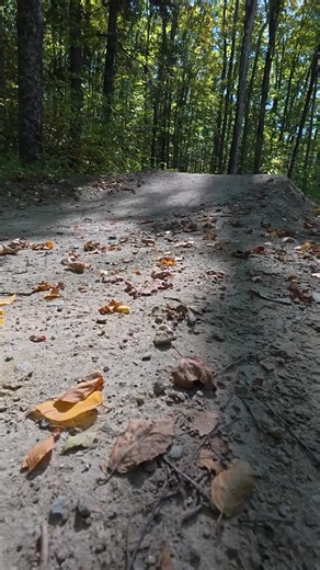 Fall is coming! And with it comes perfect riding temps a clear weather ☀️We have some fun events in the works for you this fall, starting with our Brew Fest on Oct 12. Beer and bikes, does it get better than that? | Thunder Mountain Bike Park