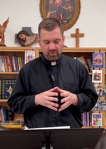 Father Ignatius begins the 19 Ways to Pray series with Familiar Catholic Prayers. You can find the handout at sjvsedona.org/pray 🙏 #sjvsedona #chapeloftheholycross #chapelsedona #pray #prayers #catholic | St John Vianney Catholic Church