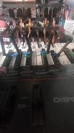Piano Machine Music Robot