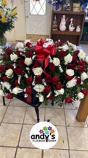 ❤️Today, Andy’s Flower Shop delivered a beautiful casket spray to...